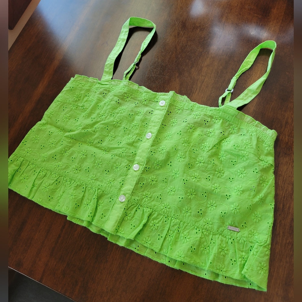 Gilly Hicks Crop Top/Sleep Wear Top Size Medium (Lime Green) NWT